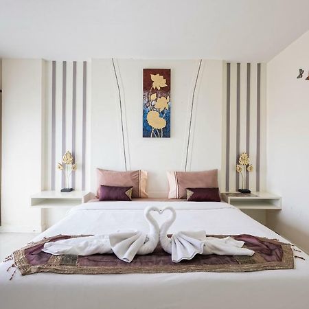 J Sweet Dream Boutique Hotel Phuket Patong Eksteriør billede